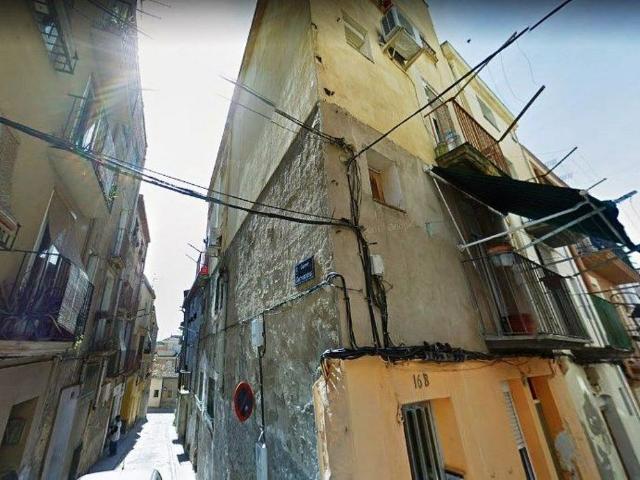 Piso en venta en calle La Barca, Flix, de 90 m² 3 habitaciones por 35.900