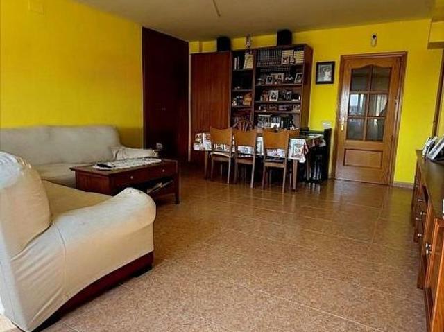 Piso en venta en calle La Carretera, Sant Jaume dels Domenys, de 112 m² 3 habitaciones por 179.900