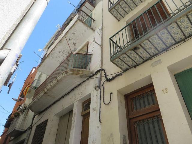 Piso en venta en calle La Reguereta, Balaguer, de 45 m² 3 habitaciones por 23.900