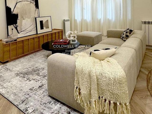Piso en venta en calle Laietana, Barcelona, de 70 m² 1 habitación por 297.500