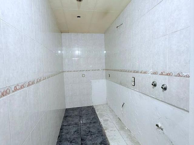 Piso en venta en calle Llobregat, Hospitalet de Llobregat, L´, de 60 m² 3 habitaciones por 199.000