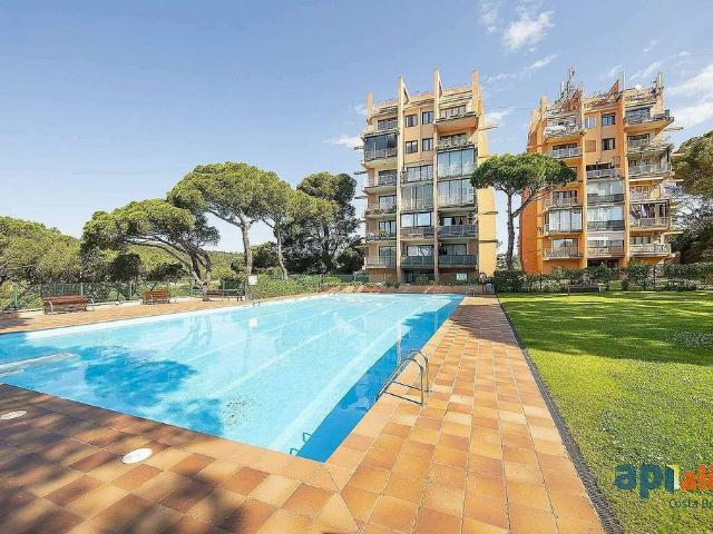 Piso en venta en calle Llorer, Castell Platja d´Aro, de 36 m² 2 habitaciones por 180.000