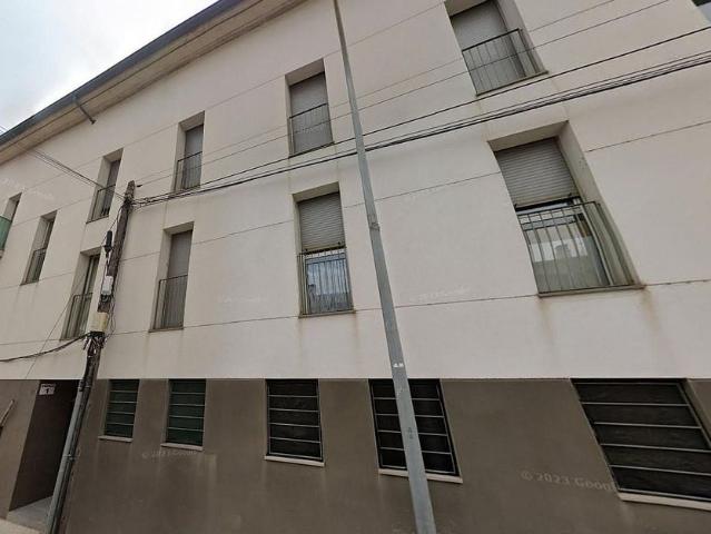 Piso en venta en calle Palamos, Santa Coloma de Farners, de 85 m² 3 habitaciones por 75.000