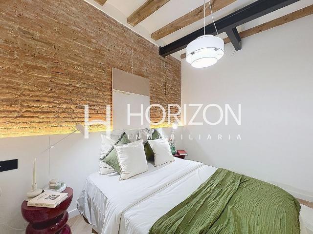 Piso en venta en calle Parlament, Barcelona, de 50 m² 2 habitaciones por 417.000