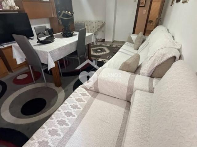 Piso en venta en Calle Peñicas