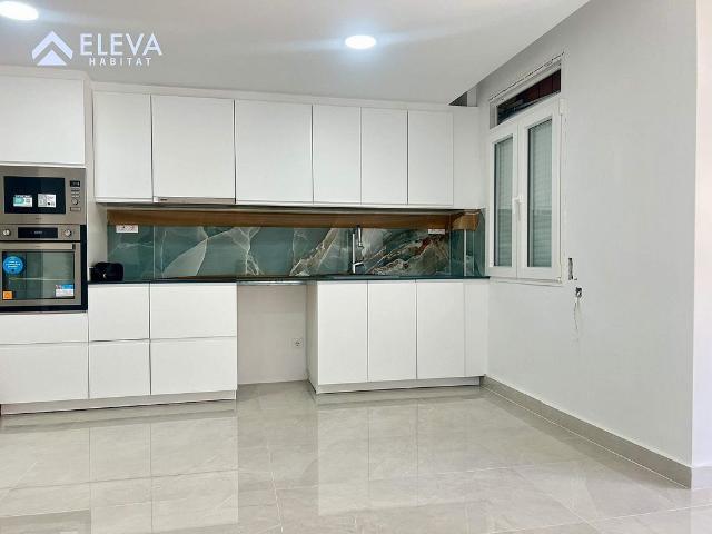 Piso en venta en calle Pica D'estats, Lleida, de 110 m² 4 habitaciones por 249.900