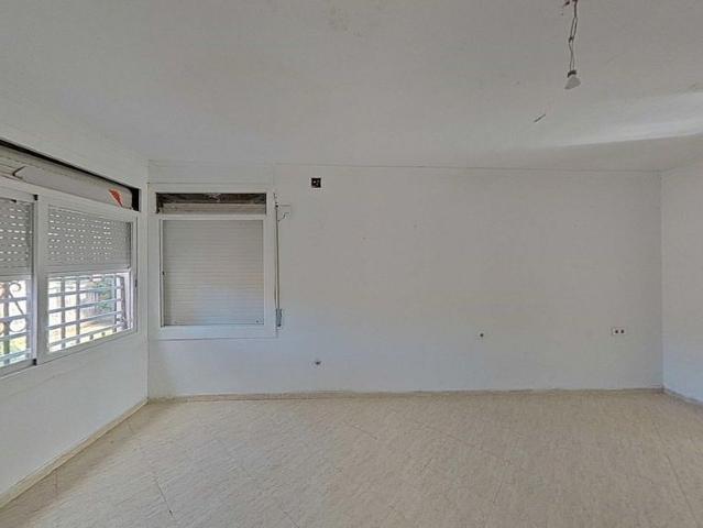 Piso en venta en calle Pinatell, Maçanet de la Selva, de 138 m² 3 habitaciones por 161.000