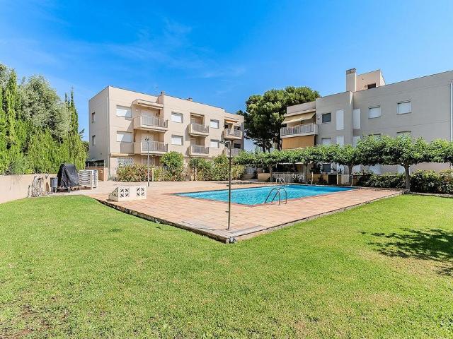 Piso en venta en calle Pins, Ampolla, l´, de 65 m² 2 habitaciones por 200.000