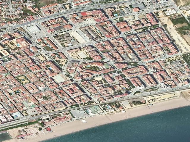 Piso en venta en calle Pirineus, Pineda de Mar, de 100 m² 3 habitaciones por 105.790