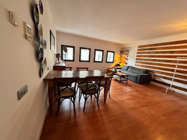 Piso en venta en calle Pj Patriarca, Barcelona, de 86 m² 2 habitaciones por 649.000
