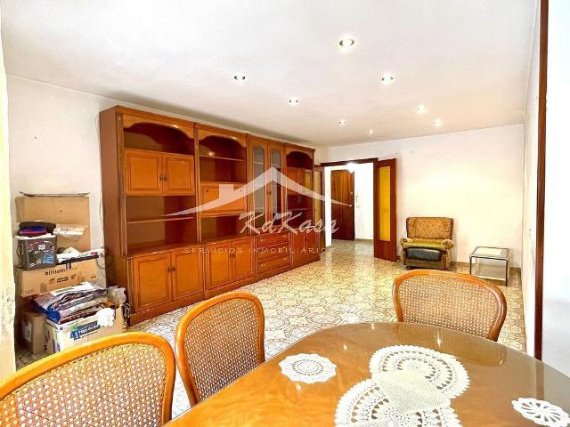 Piso en venta en calle Pj Verns, Seu d´Urgell, la, de 98 m² 3 habitaciones por 222.000