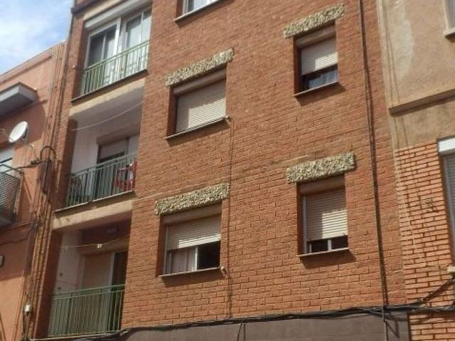Piso en venta en calle Pons i Pons, Santa Coloma de Gramanet, de 72 m² 2 habitaciones por 109.610