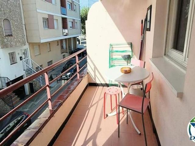 Piso en venta en calle Port Banyuls, Castelló d´Empúries, de 46 m² 1 habitación por 157.000
