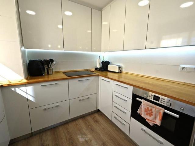 Piso en venta en calle Prat de la Riba, Lleida, de 87 m² 3 habitaciones por 230.000