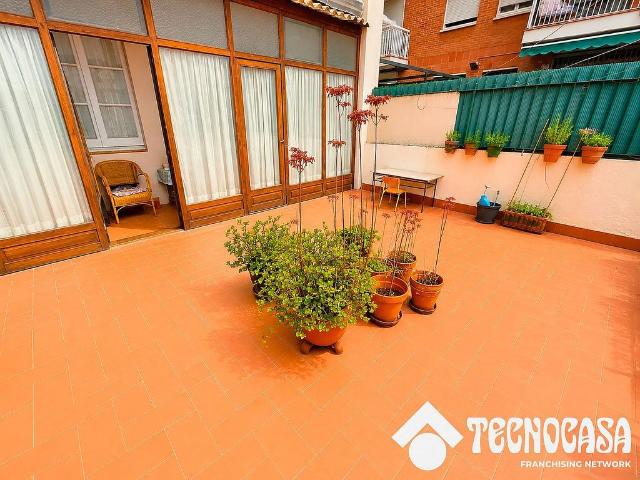 Piso en venta en calle Provença Comte Borrell, Barcelona, de 90 m² 3 habitaciones por 445.000