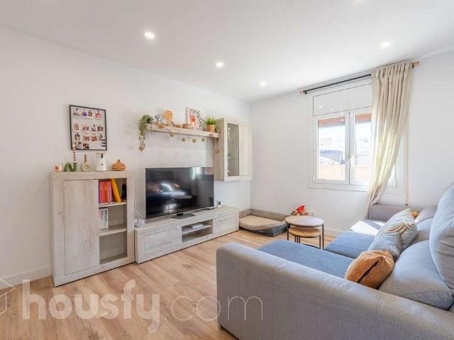 Piso en venta en calle Provença, Hospitalet de Llobregat, L´, de 84 m² 3 habitaciones por 300.000