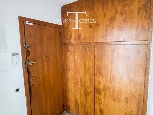 Piso en venta en calle Ramon Llull, Sant Boi de Llobregat, de 81 m² 3 habitaciones por 199.000