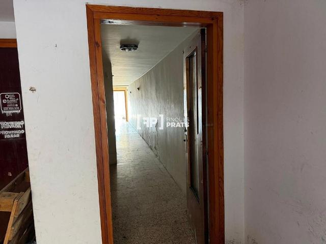 Piso en venta en calle Raval de Puigverd, Agramunt, de 299 m² 6 habitaciones por 128.000