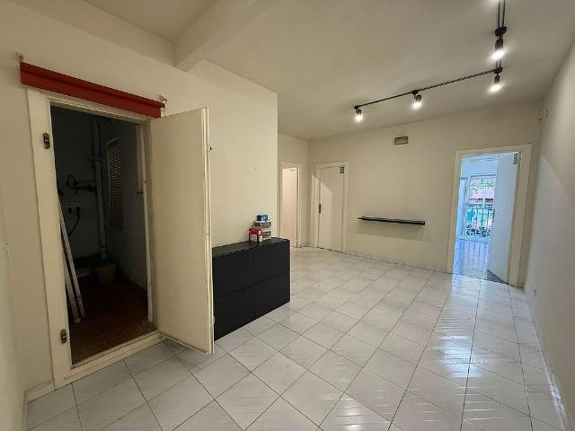 Piso en venta en calle Rb Onze de Setembre, Barcelona, de 89 m² 4 habitaciones por 309.000