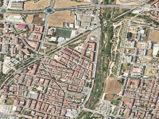 Piso en venta en calle Riera, Canovelles, de 82 m² 2 habitaciones por 81.000