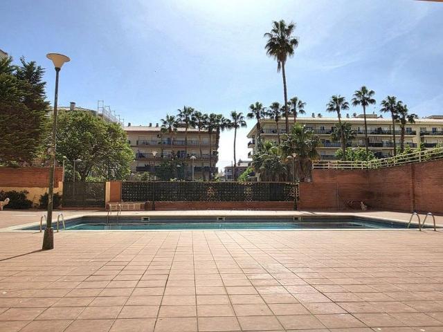 Piso en venta en calle Rierany Dels Frares, Pineda de Mar, de 82 m² 3 habitaciones por 210.000