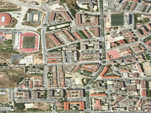 Piso en venta en calle Riu Besòs, Tarragona, de 83 m² 3 habitaciones por 136.600