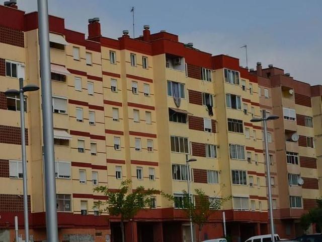 Piso en venta en calle Riu Llobregat, Tarragona, de 95 m² 3 habitaciones por 90.000
