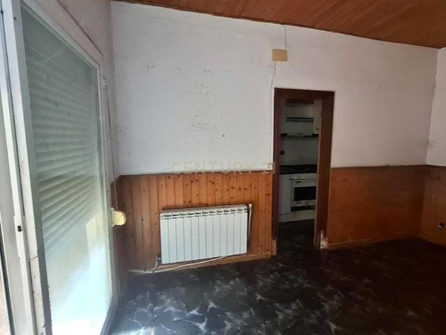 Piso en venta en calle Roger de Llúria, Mataró, de 50 m² 3 habitaciones por 126.500