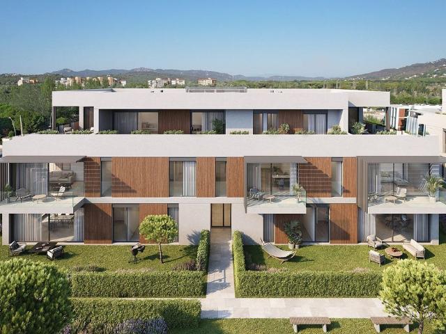 Piso en venta en calle Roma, Castell Platja d´Aro, de 79 m² 3 habitaciones por 495.000