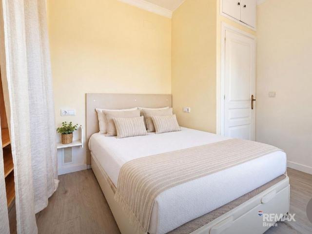 Piso en venta en calle Roses, Torroella de Fluvià, de 35 m² 1 habitación por 119.000