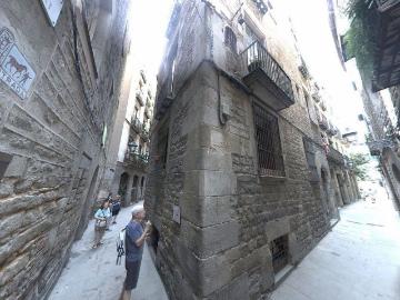 Piso en venta en calle Salomo Ben Adret, Barcelona, de 151 m² 4 habitaciones por 484.800