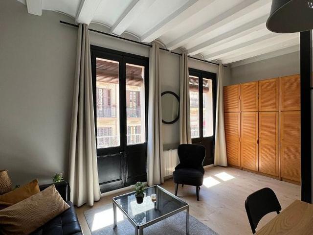 Piso en venta en calle Salva, Barcelona, de 48 m² 2 habitaciones por 250.000