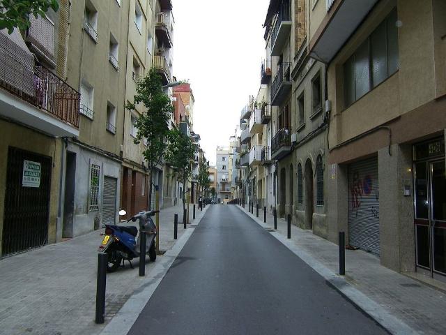 Piso en venta en calle Salvador Segui, Hospitalet de Llobregat, L´, de 45 m² 2 habitaciones por 120.000