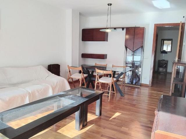 Piso en venta en calle Sant Josep de Calassanç, Seu d´Urgell, la, de 102 m² 3 habitaciones por 255.000