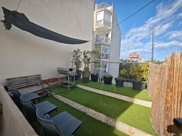 Piso en venta en calle Sant Marià, Viladecans, de 69 m² 3 habitaciones por 240.000