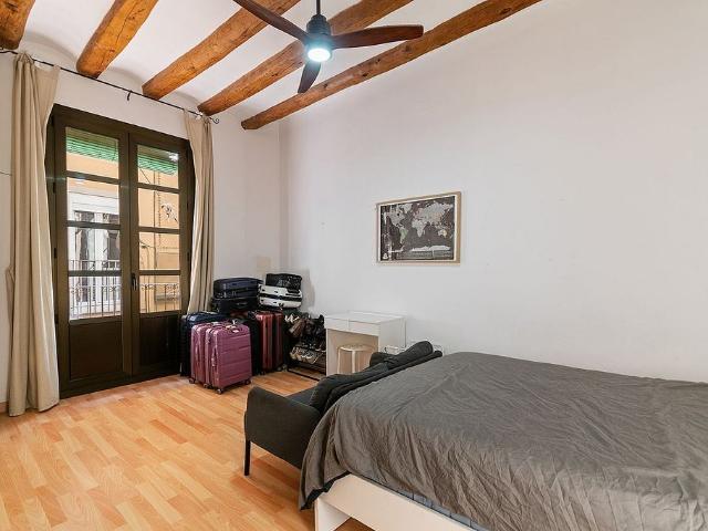 Piso en venta en calle Sant Pere Mitja, Barcelona, de 80 m² 2 habitaciones por 359.000