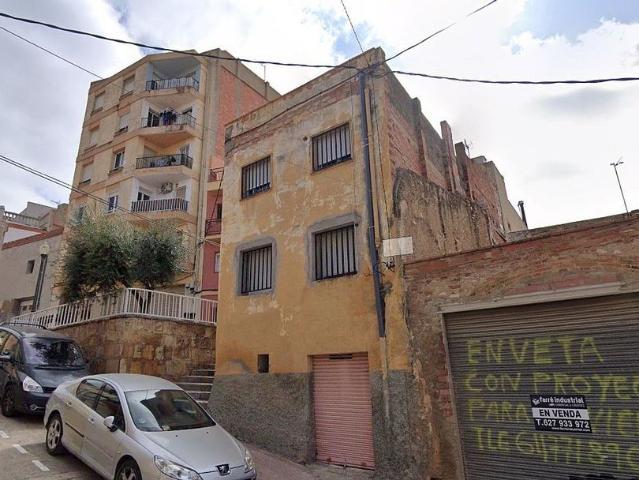 Piso en venta en calle Sant Vicenç, Constantí, de 83 m² 3 habitaciones por 39.000