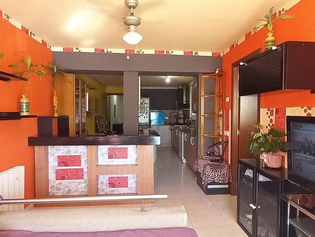 Piso en venta en calle Sant Vicenç, Llançà, de 81 m² 3 habitaciones por 189.000