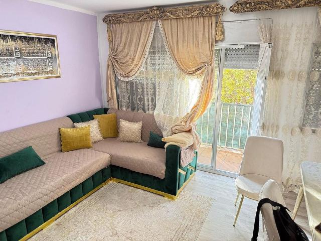 Piso en venta en calle Santa Cecília, Terrassa, de 71 m² 3 habitaciones por 135.000