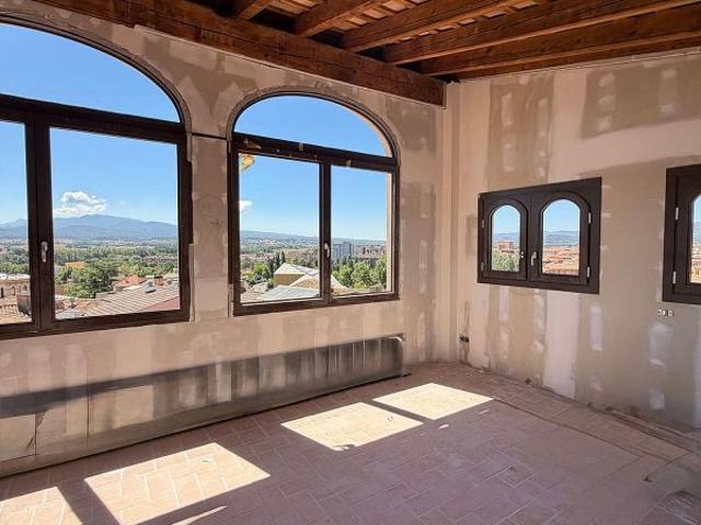 Piso en venta en calle Santa Joaquima de Vedruna, Vic, de 154 m² 3 habitaciones por 635.000