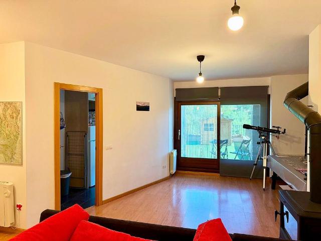 Piso en venta en calle Sarroqueta, Pont de Suert, El, de 89 m² 2 habitaciones por 250.000