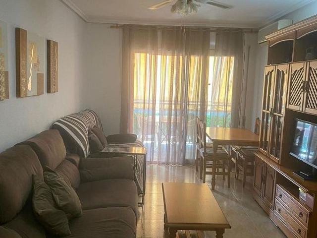 Piso en venta en calle Segre El, Cambrils, de 61 m² 1 habitación por 160.000