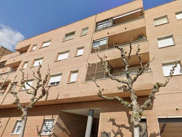 Piso en venta en calle Segrià, Alcarràs, de 93 m² 2 habitaciones por 55.000