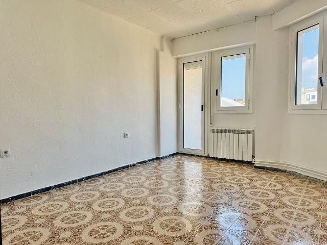 Piso en venta en calle Sevilla, Tarragona, de 63 m² 2 habitaciones por 175.000