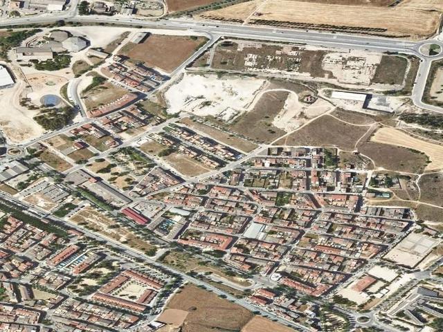 Piso en venta en calle Sevilla, Vilanova del Camí, de 151 m² 3 habitaciones por 165.000