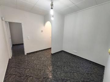 Piso en venta en calle Sigüenza, Barcelona, de 50 m² 2 habitaciones por 155.000