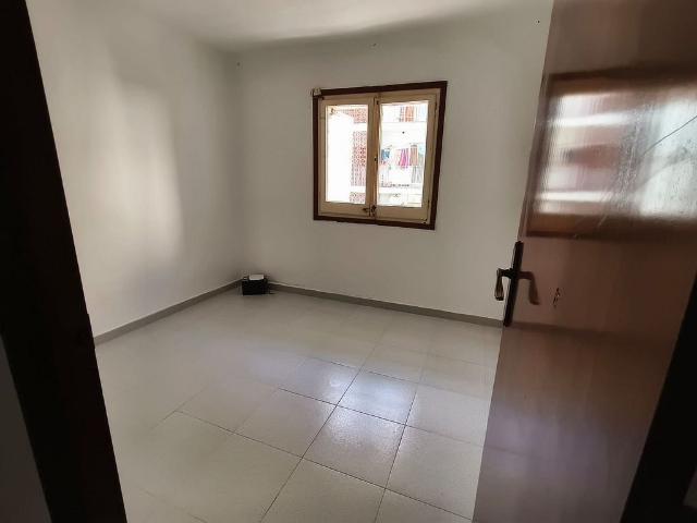 Piso en venta en calle Sido, Barcelona, de 75 m² 3 habitaciones por 229.000