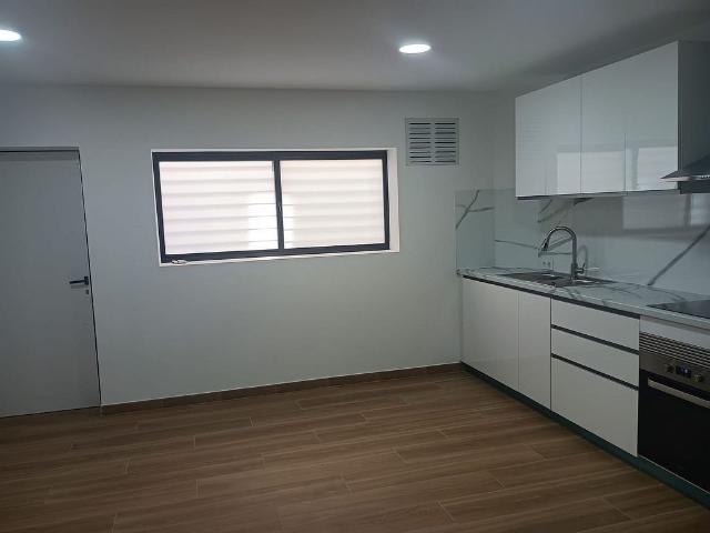 Piso en venta en calle Teide, Hospitalet de Llobregat, L´, de 48 m² 2 habitaciones por 112.500