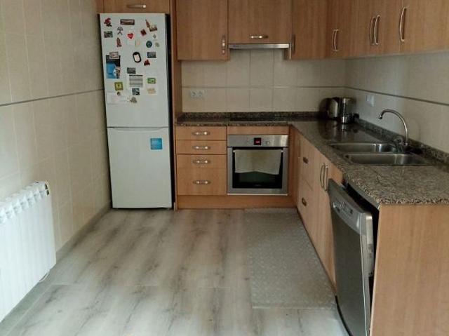 Piso en venta en calle Terrats, Seu d´Urgell, la, de 93 m² 2 habitaciones por 190.000