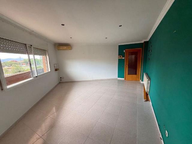 Piso en venta en calle Torrent, Cardedeu, de 133 m² 3 habitaciones por 295.000